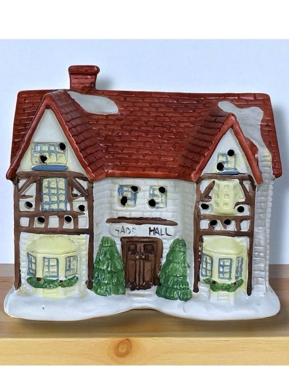 Vintage Village House Gads Hall Porcelain Christmas Dickens of London National